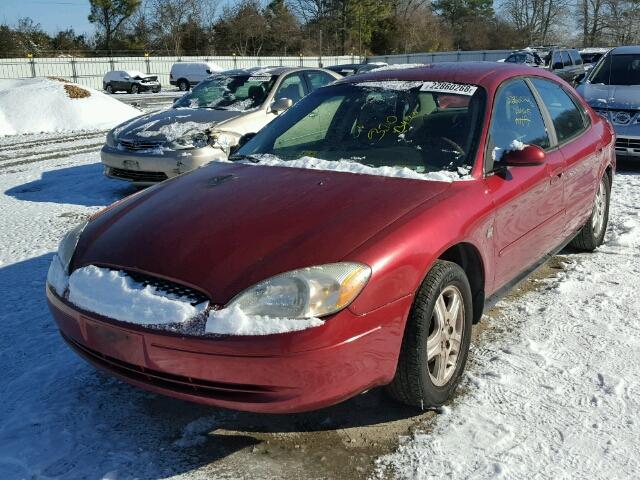 1FAFP56S7YA132938 - 2000 FORD TAURUS SEL RED photo 2