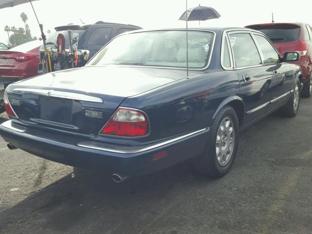 SAJDA14C3YLF15811 - 2000 JAGUAR XJ8 BLUE photo 4