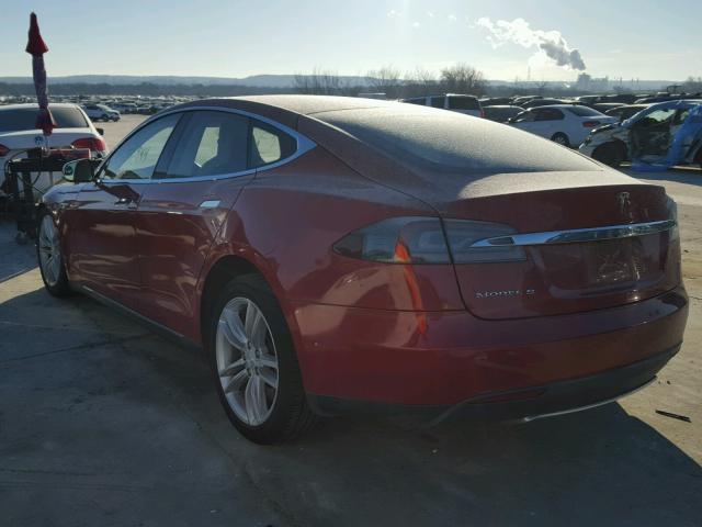 5YJSA1E19FF117468 - 2015 TESLA MODEL S RED photo 3