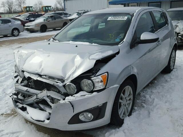 1G1JC6SH1D4108782 - 2013 CHEVROLET SONIC LT SILVER photo 2