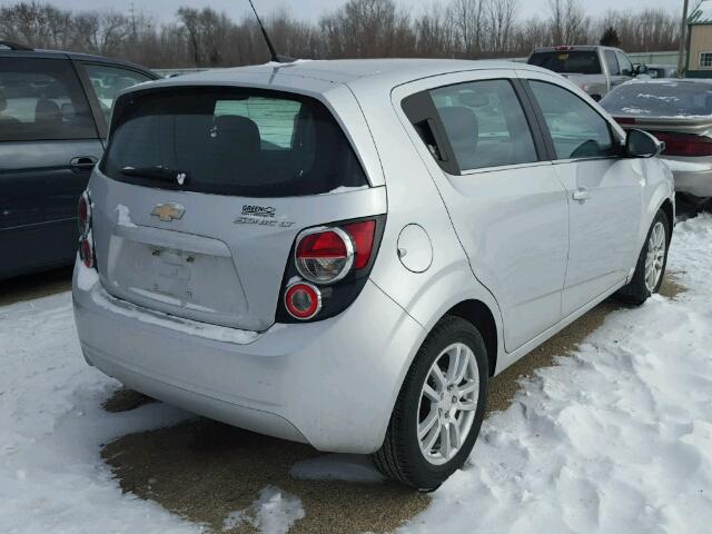 1G1JC6SH1D4108782 - 2013 CHEVROLET SONIC LT SILVER photo 4