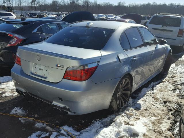 WBSNB93526B582586 - 2006 BMW M5 SILVER photo 4