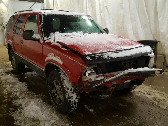 1GNDT13W2SK137809 - 1995 CHEVROLET BLAZER RED photo 1