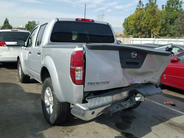 1N6AD0ER9DN747716 - 2013 NISSAN FRONTIER S SILVER photo 3