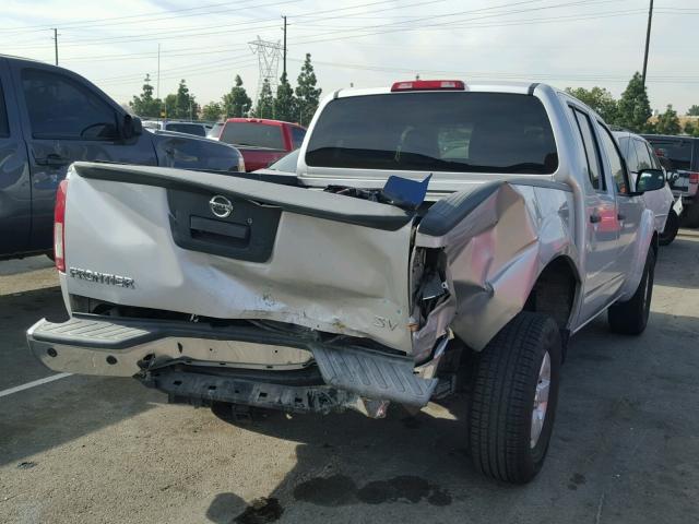 1N6AD0ER9DN747716 - 2013 NISSAN FRONTIER S SILVER photo 4