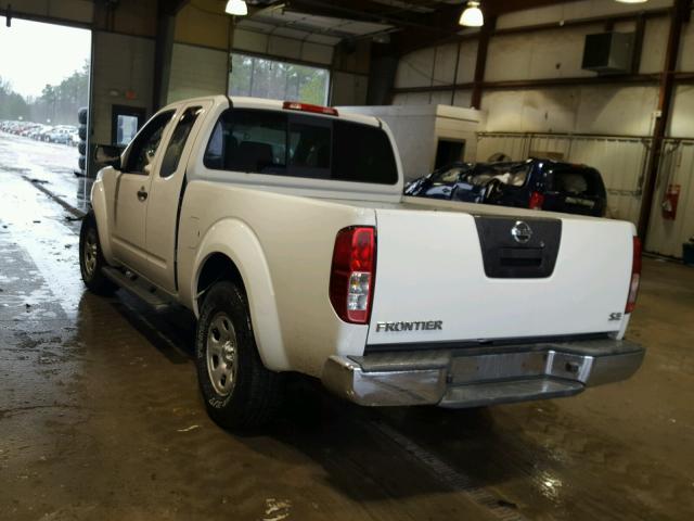1N6BD0CT4AC401549 - 2010 NISSAN FRONTIER K WHITE photo 3