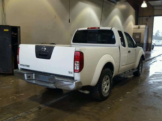 1N6BD0CT4AC401549 - 2010 NISSAN FRONTIER K WHITE photo 4