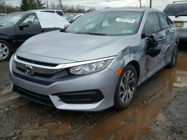 2HGFC2F72HH519416 - 2017 HONDA CIVIC EX SILVER photo 2