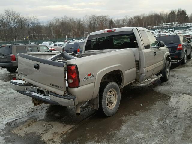 1GCHK29U35E132887 - 2005 CHEVROLET SILVERADO TAN photo 4