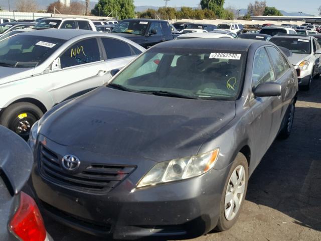 4T4BE46K69R108592 - 2009 TOYOTA CAMRY BASE GRAY photo 2