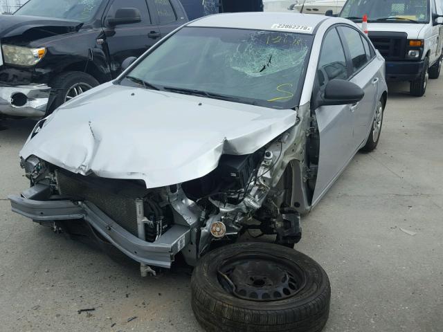 1G1PA5SH4D7105349 - 2013 CHEVROLET CRUZE LS SILVER photo 2