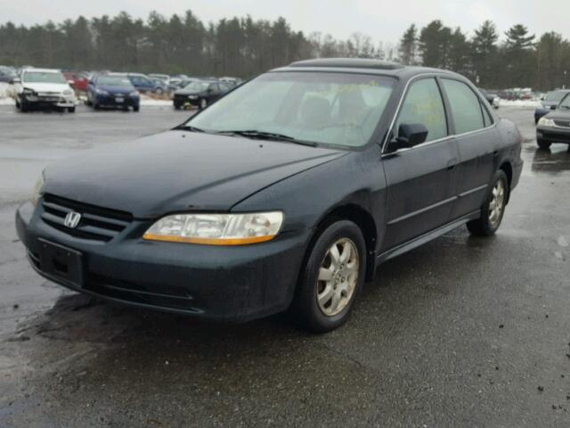 1HGCG65861A058993 - 2001 HONDA ACCORD EX GREEN photo 2