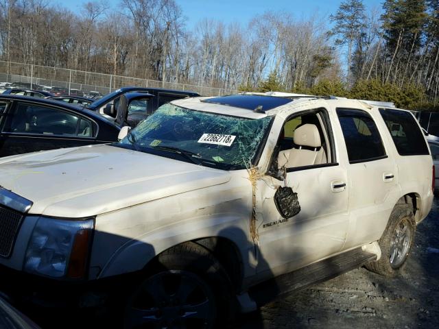 1GYEK63N66R126386 - 2006 CADILLAC ESCALADE L WHITE photo 2
