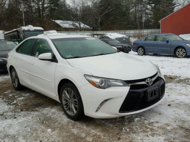 4T1BF1FK7FU491380 - 2015 TOYOTA CAMRY LE WHITE photo 1