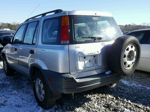 JHLRD2846XC011630 - 1999 HONDA CR-V LX SILVER photo 3