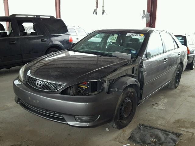 4T1BE32KX6U731672 - 2006 TOYOTA CAMRY LE GRAY photo 2