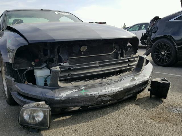 1ZVHT80N185141174 - 2008 FORD MUSTANG GRAY photo 9