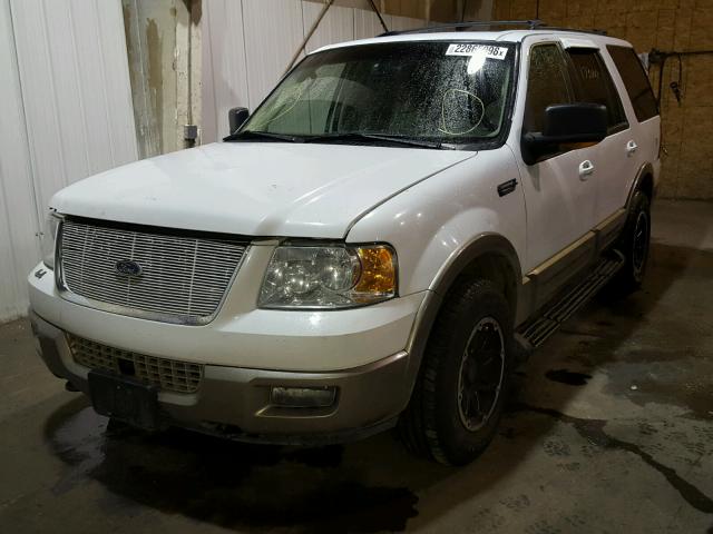 1FMFU18L13LA31792 - 2003 FORD EXPEDITION WHITE photo 2