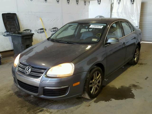 3VWSF71K17M052385 - 2007 VOLKSWAGEN JETTA 2.5 GRAY photo 2