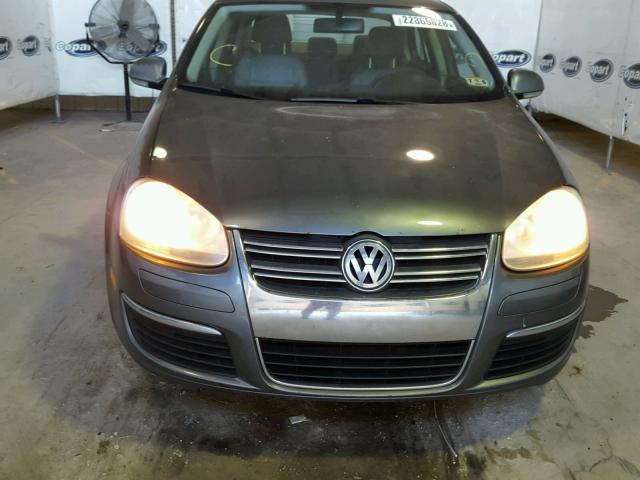 3VWSF71K17M052385 - 2007 VOLKSWAGEN JETTA 2.5 GRAY photo 9