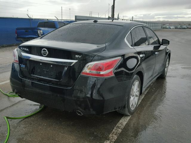 1N4AL3AP3FC228273 - 2015 NISSAN ALTIMA 2.5 BLACK photo 4