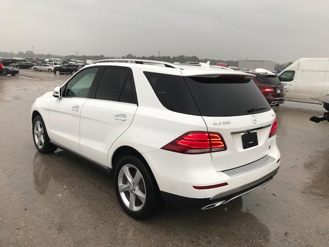 4JGDA5HB7HA846564 - 2017 MERCEDES-BENZ GLE 350 4M WHITE photo 3