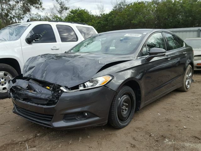 1FA6P0H76F5118174 - 2015 FORD FUSION SE CHARCOAL photo 2