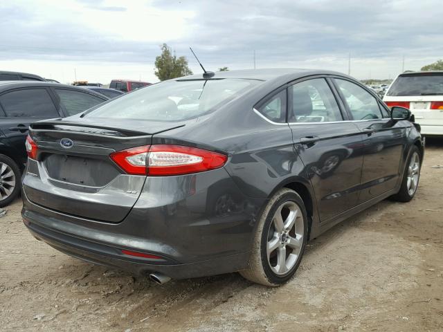 1FA6P0H76F5118174 - 2015 FORD FUSION SE CHARCOAL photo 4