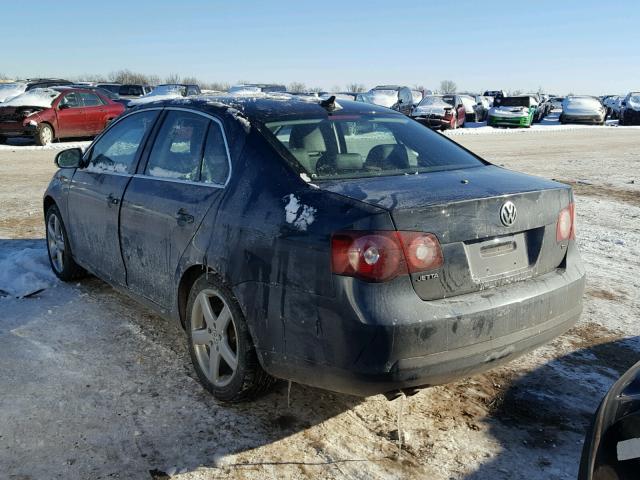 3VWRL7AJ8AM092825 - 2010 VOLKSWAGEN JETTA TDI BLACK photo 3