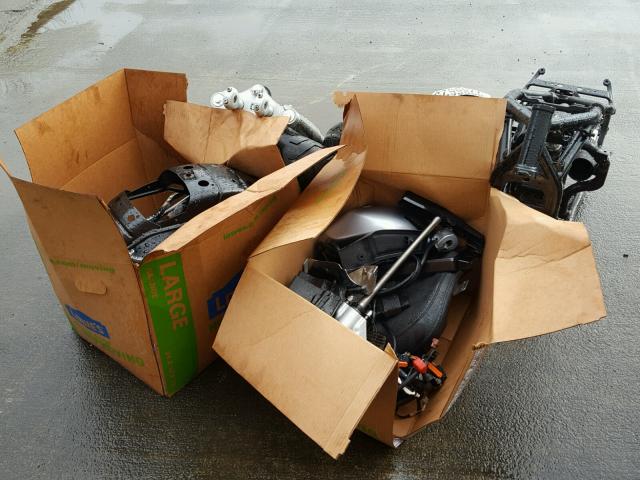 JS1VS55A862117296 - 2006 SUZUKI C50 BLACK photo 4