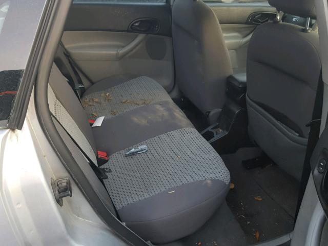 1FAFP34N07W258142 - 2007 FORD FOCUS ZX4 GRAY photo 6