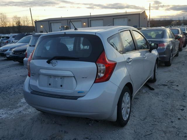 3N1CE2CP3FL365404 - 2015 NISSAN VERSA NOTE SILVER photo 4