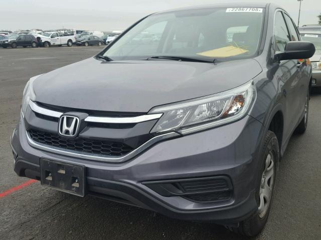 3CZRM3H37FG712614 - 2015 HONDA CR-V LX SILVER photo 2