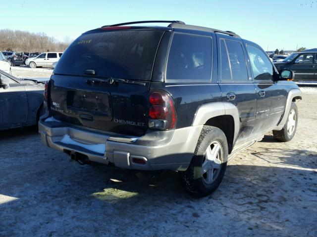 1GNDT13S622347388 - 2002 CHEVROLET TRAILBLAZE BLACK photo 4