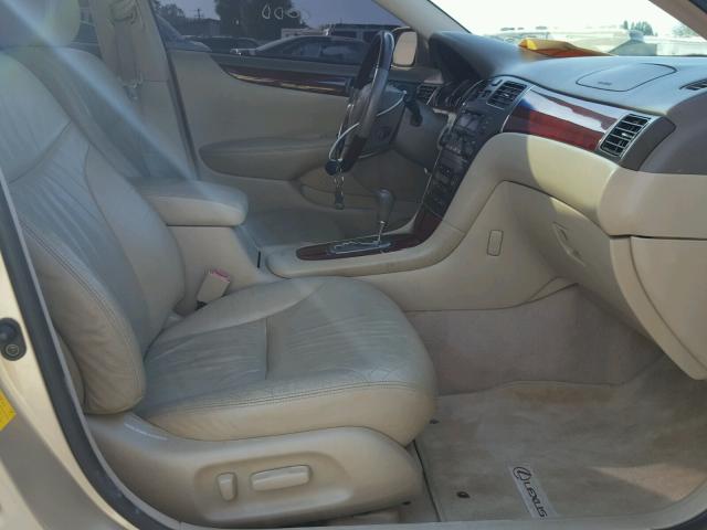 JTHBF30G830133677 - 2003 LEXUS ES 300 TAN photo 5