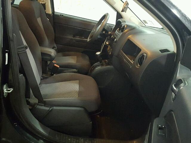 1J4FF47B89D107529 - 2009 JEEP COMPASS SP BLACK photo 5