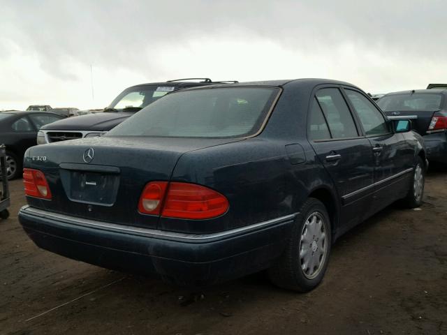 WDBJF65F6WA651962 - 1998 MERCEDES-BENZ E 320 GREEN photo 4