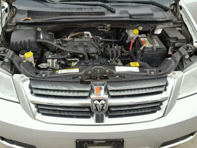 1D8HN54P18B172550 - 2008 DODGE GRAND CARA SILVER photo 7