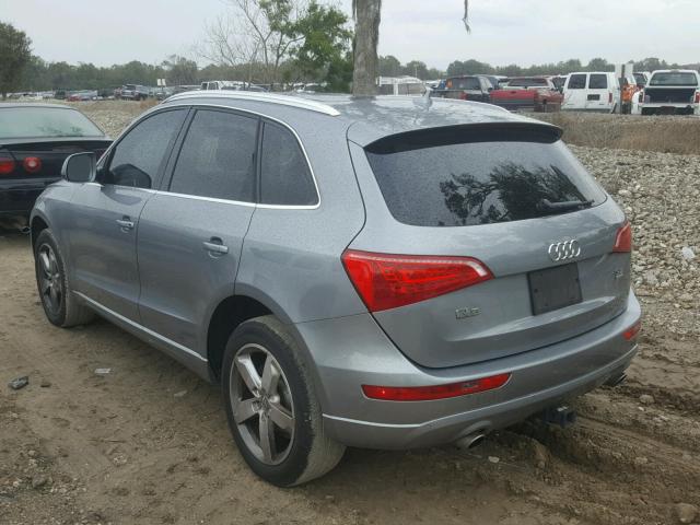 WA1LKAFP9AA083533 - 2010 AUDI Q5 PREMIUM SILVER photo 3