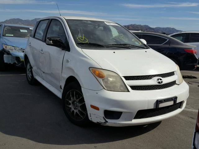 JTKKT604X65018774 - 2006 TOYOTA SCION XA WHITE photo 1