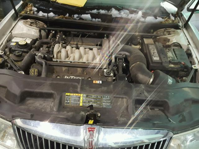 1LNHM97V02Y696257 - 2002 LINCOLN CONTINENTA SILVER photo 7