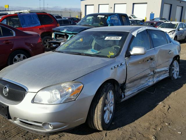1G4HE57448G156961 - 2008 BUICK LUCERNE CX SILVER photo 2