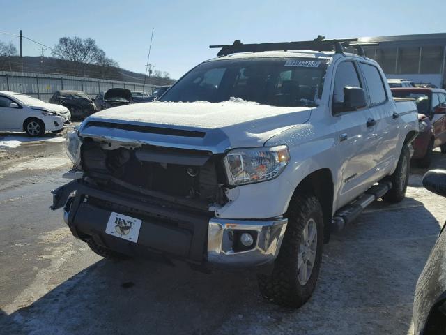 5TFDW5F13EX380012 - 2014 TOYOTA TUNDRA CRE WHITE photo 2