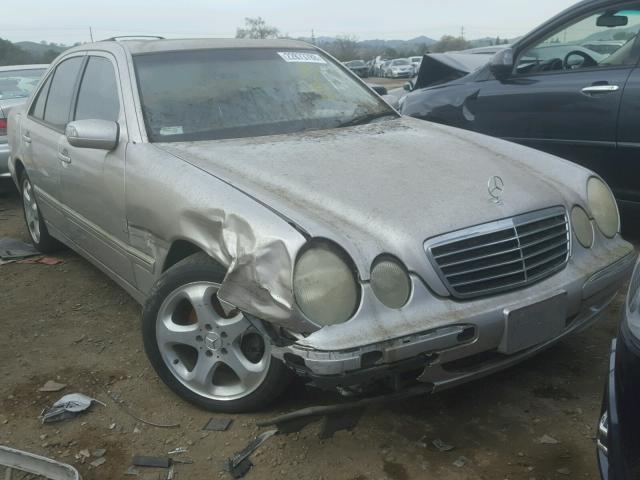 WDBJF65J92B497093 - 2002 MERCEDES-BENZ E 320 SILVER photo 1