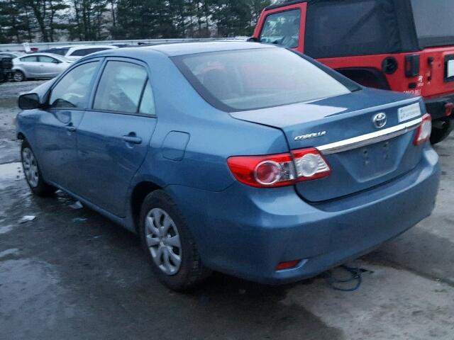 5YFBU4EE3DP082536 - 2013 TOYOTA COROLLA BA BLUE photo 3