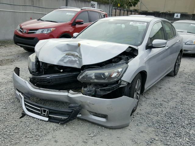 1HGCR2F34DA150212 - 2013 HONDA ACCORD LX SILVER photo 2