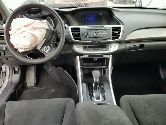 1HGCR2F34DA150212 - 2013 HONDA ACCORD LX SILVER photo 9