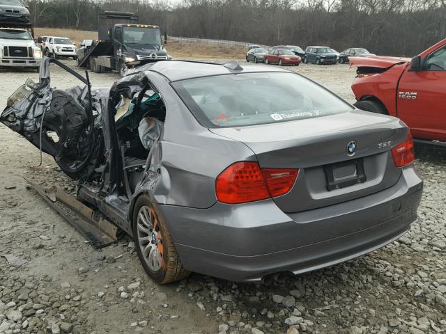 WBAPH735X9A172614 - 2009 BMW 328 I GRAY photo 3