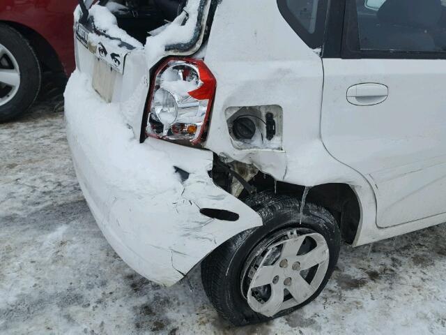 KL1TD66637B764897 - 2007 CHEVROLET AVEO BASE Biały zdjęcie 9