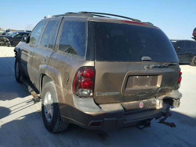 1GNDS13SX32251431 - 2003 CHEVROLET TRAILBLAZE GOLD photo 3